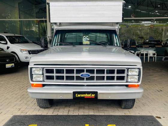 FORD F-1000 3.9 SUPER SÉRIE CS 8V DIESEL 2P MANUAL